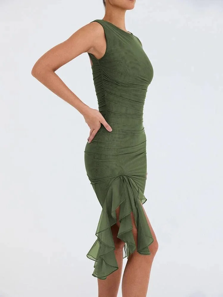 Robe asymétrique drappée élégante