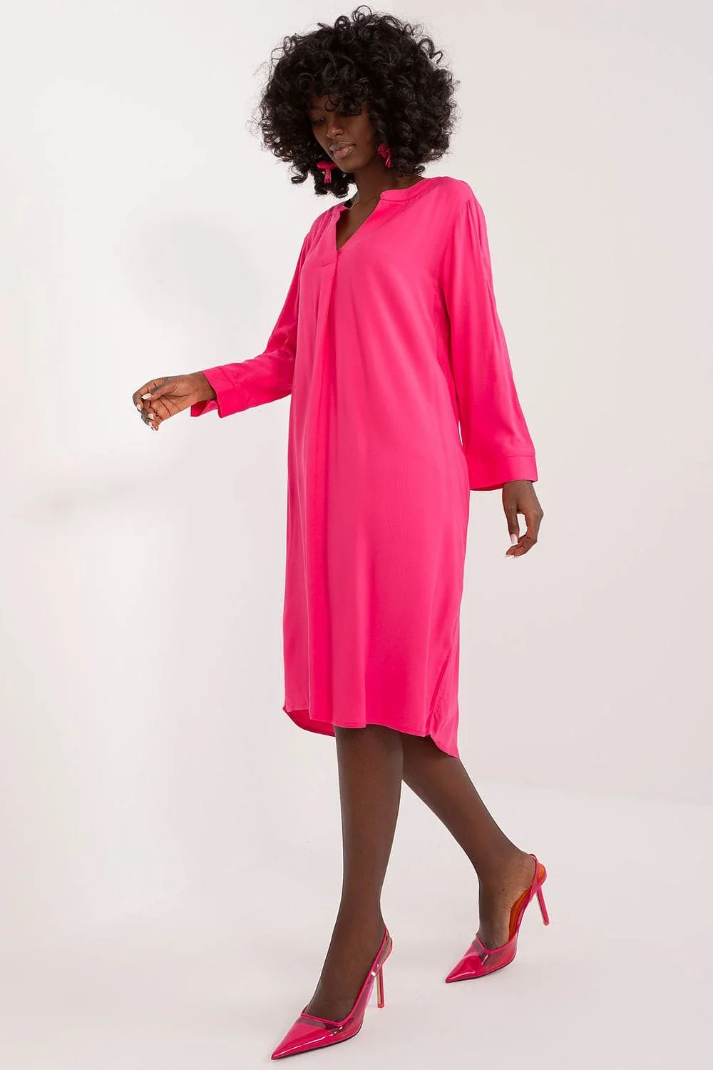 Robe casual rose ample asymétique manches longues